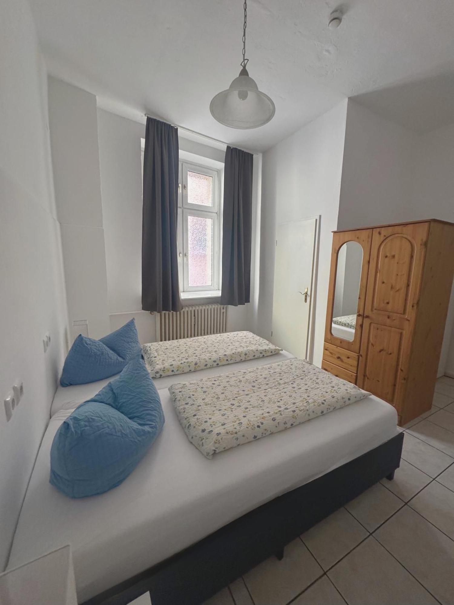 קלן Hostel Heinzelmaennchen מראה חיצוני תמונה